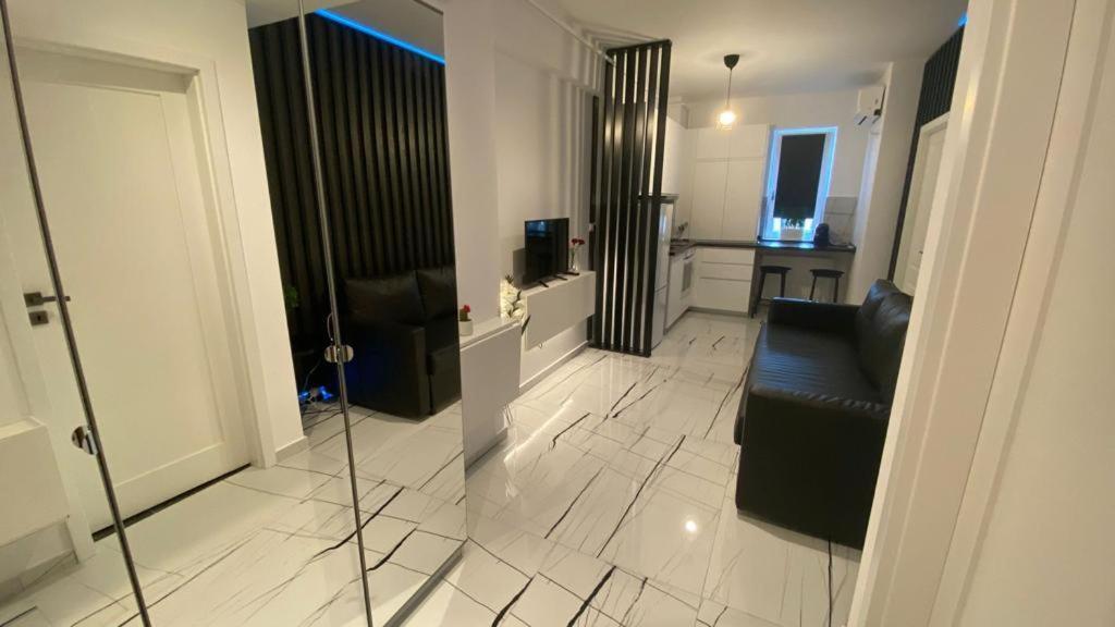 Q Luxury Apartment - Palas Center Yaş Dış mekan fotoğraf